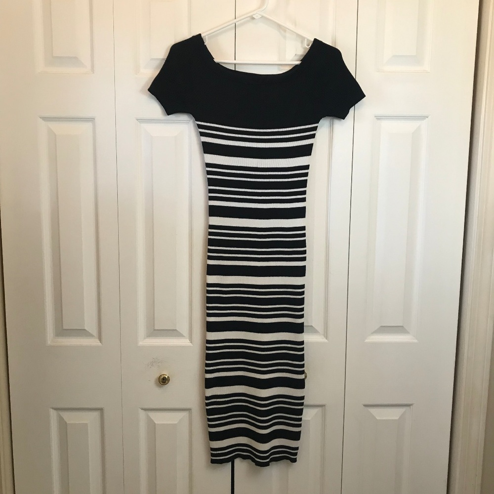 J by J.O.A. Striped Off Shoulder Bodycon Dress Sm